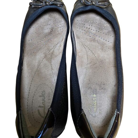 Clarks Artisan Bronze Metallic Cap Toe Ballet Flats Bow Detail Womens Size 7 - Picture 7 of 8